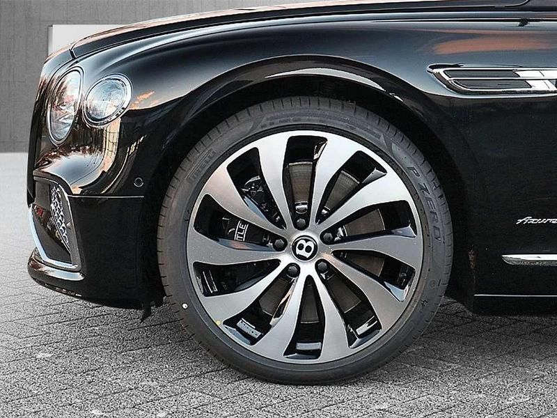 Gebraucht Bentley Flying Spur 680 PS (500 kW) 2025 Schwarz Limousine
