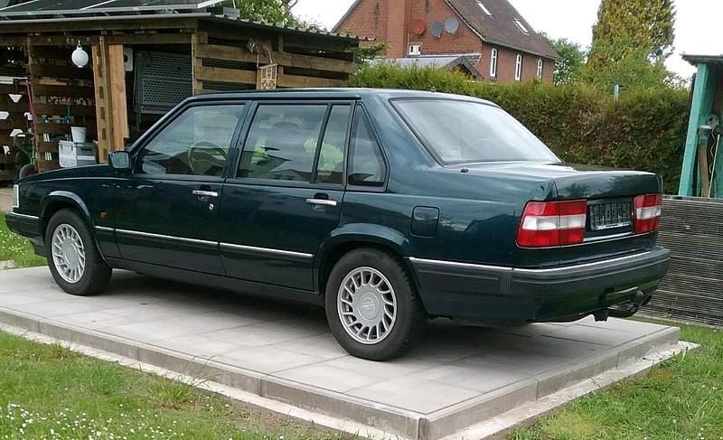 Grün Gebraucht 1992 Volvo 960 Limousine | 2.500 € - Bild 1/4