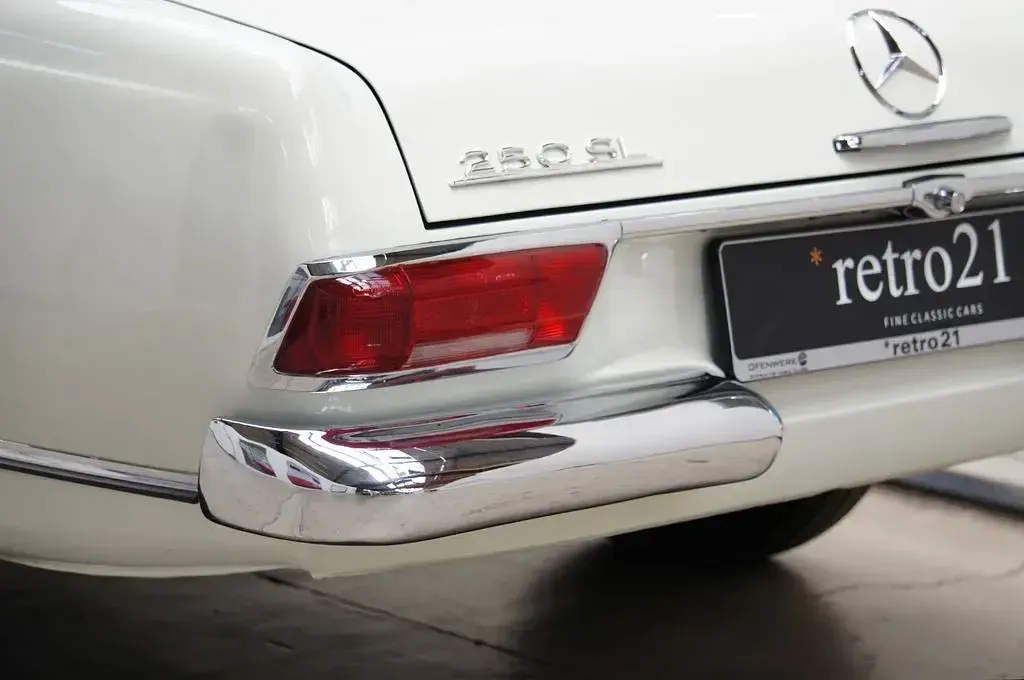 Gebraucht Mercedes W113 150 PS (110 kW) 1968 Weiß Cabrio