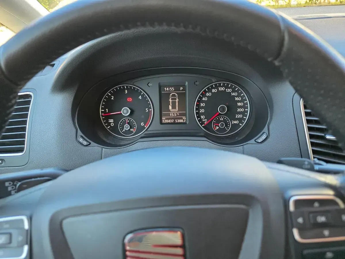 Gebraucht Seat Alhambra Kids 140 PS (102 kW) 2015 Blau Van / Kleinbus