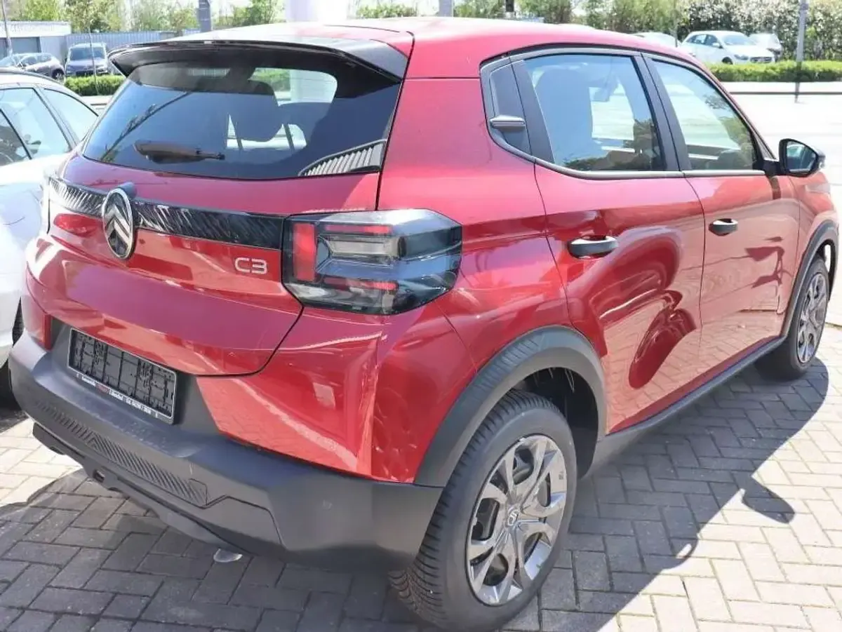Nowe Citroën C3 101 KM (74 kW) 2026 Czerwony SUV