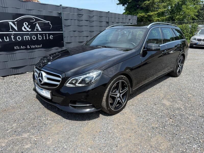 Schwarz Gebraucht 2014 Mercedes E350 Kombi | 14.900 € (Superpreis) - Bild 1/4