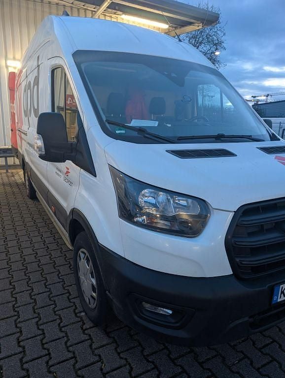 Gebraucht Ford Transit 131 PS (96 kW) 2022 Weiß Limousine