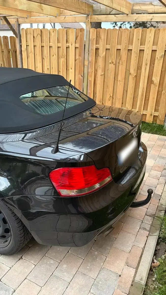 Gebraucht BMW 118 Cabriolet Shadowline 143 PS (105 kW) 2011 Schwarz Cabrio