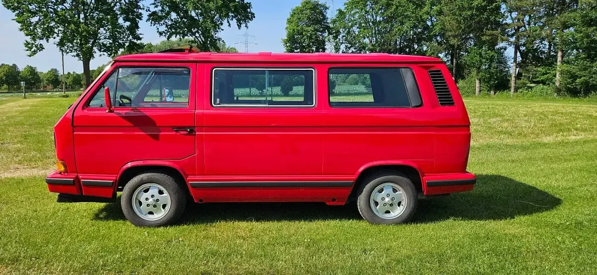 Gebraucht VW Multivan 69 PS (50 kW) 1988 Rot Van / Kleinbus
