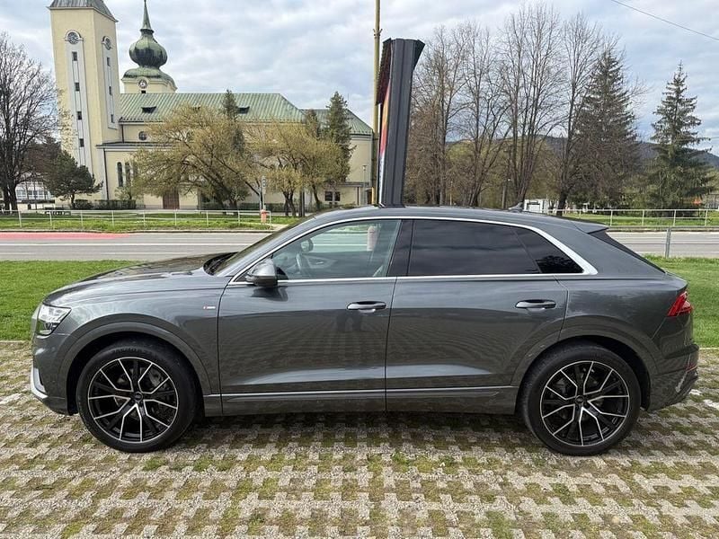 Gebraucht Audi Q8 Sport 286 PS (210 kW) 2019 Grau SUV