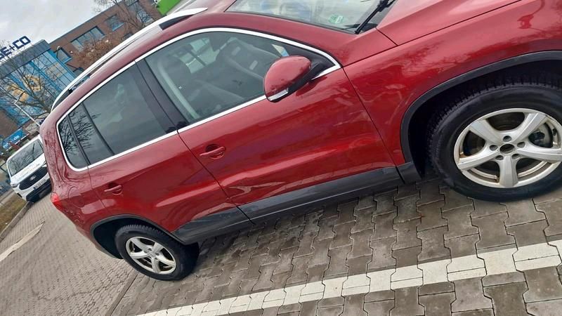 Gebraucht VW Golf 140 PS (102 kW) 2008 Rot SUV