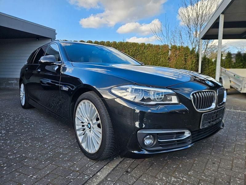 Gebraucht BMW 530 Luxury Line 258 PS (189 kW) 2017 Schwarz Kombi