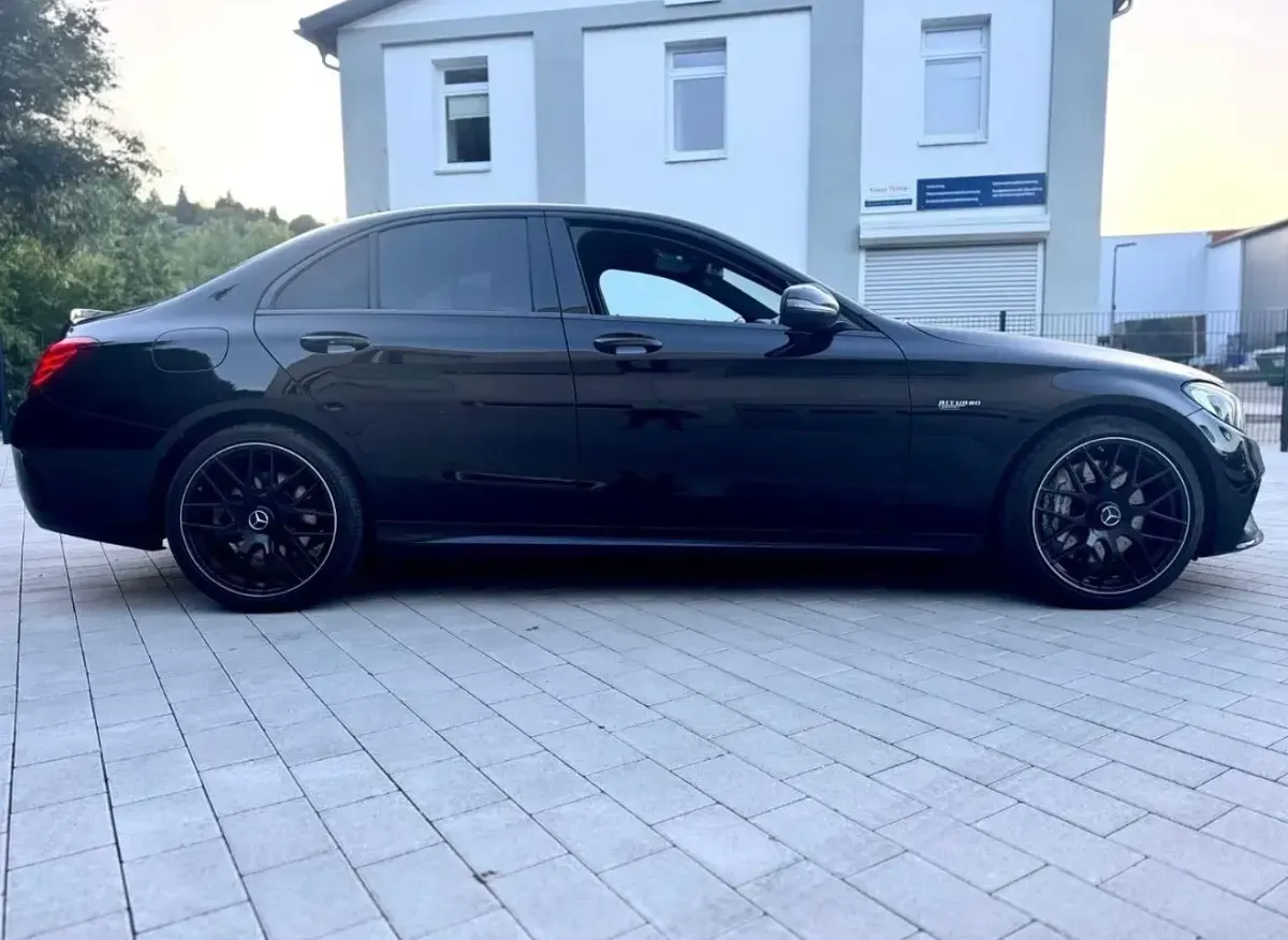 Gebraucht Mercedes C43 AMG AMG 367 PS (269 kW) 2017 Schwarz Limousine