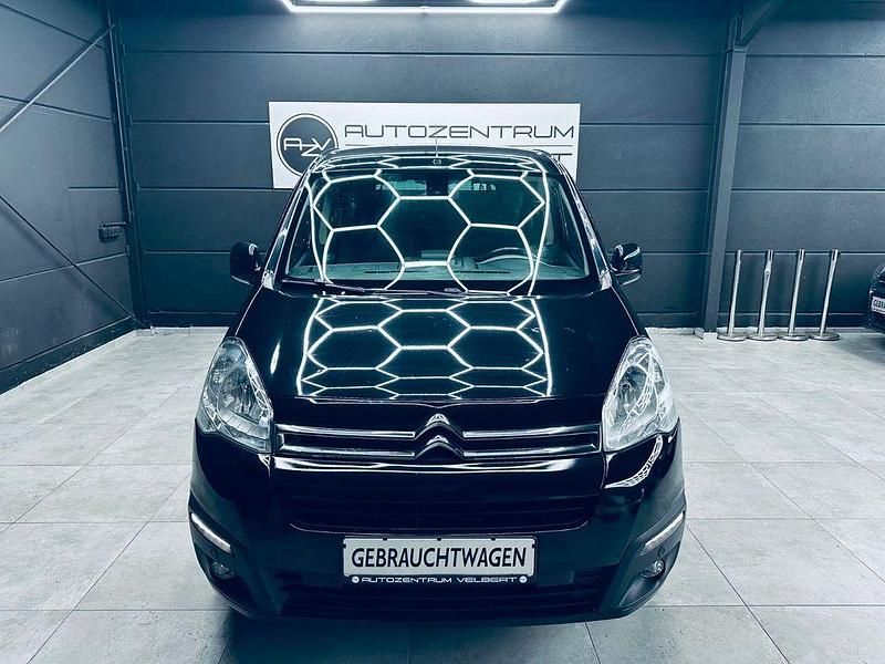 Gebraucht Citroën Berlingo SELECTION 99 PS (72 kW) 2018 Schwarz Van / Kleinbus