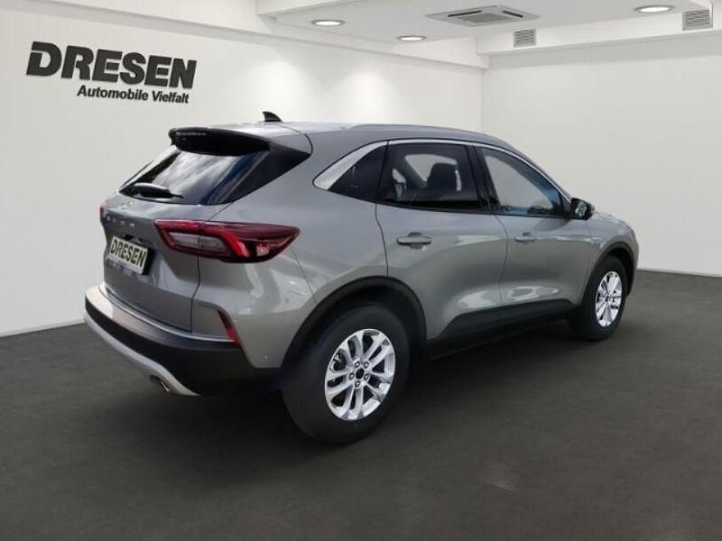 Gebraucht Ford Kuga Titanium 150 PS (110 kW) 2025 Schwarz SUV