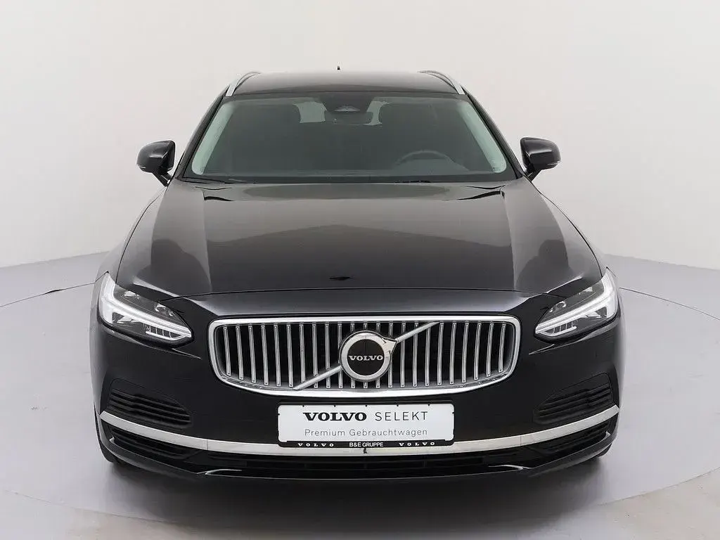 Gebraucht Volvo V90 Core 349 PS (256 kW) 2025 Onyx schwarz Kombi