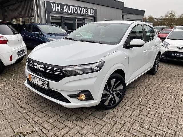 Neu Dacia Sandero 91 PS (66 kW) 2025 Arktisweiß Kleinwagen