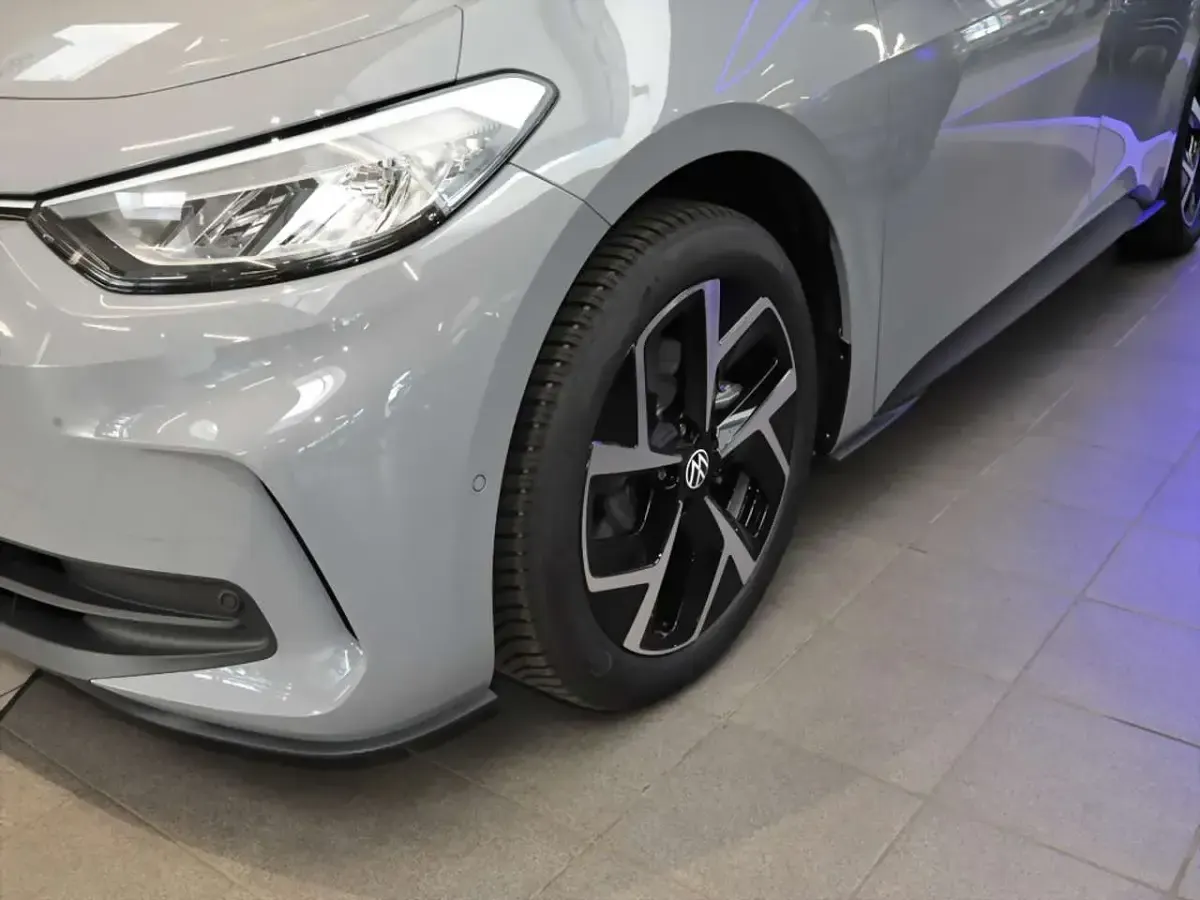 Ny VW ID.3 Pro 150 kW (204 HK) 2026 Grå Hatchback