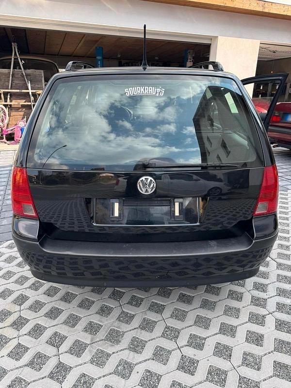 Gebraucht VW Golf IV 90 PS (66 kW) 2000 Schwarz Kombi