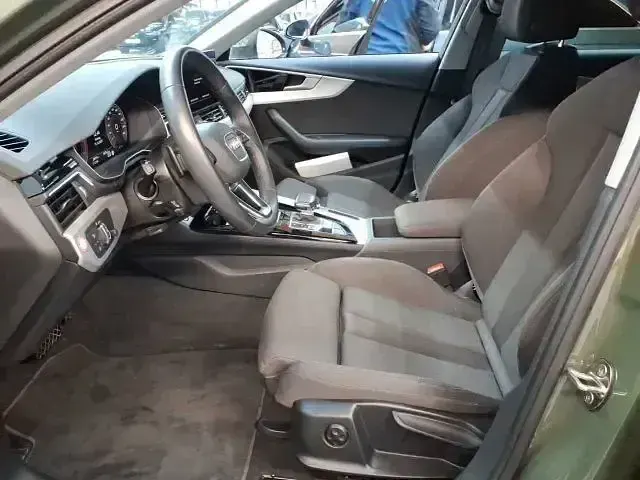Second-hand Audi A4 Advanced 204 CP (150 kW) 2024 Verde Break