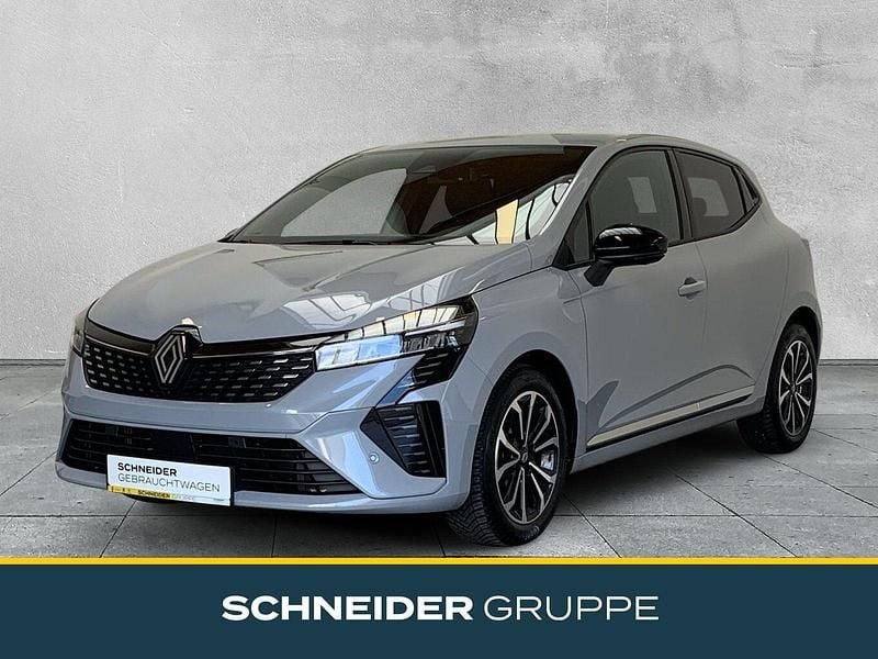 Używany Renault Clio V Techno 90 KM (66 kW) 2024 Sedan/Limuzyna