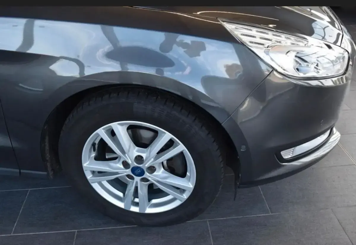 Gebraucht Ford Galaxy 180 PS (132 kW) 2016 Grau Van / Kleinbus