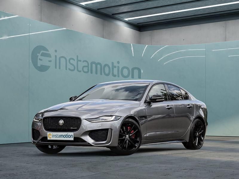 Grau Gebraucht 2024 Jaguar XE R-Dynamic Limousine | 47.899 € - Bild 1/4