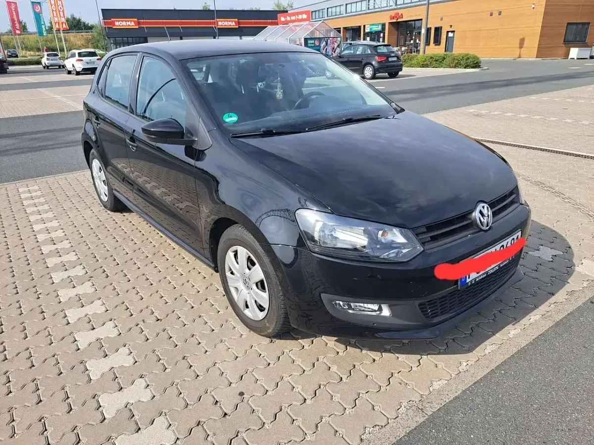 Gebraucht VW Polo Trendline 69 PS (50 kW) 2013 Schwarz Kleinwagen