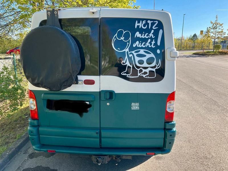 Używany Renault Master 114 KM (83 kW) 2001 Andere farben Minivan