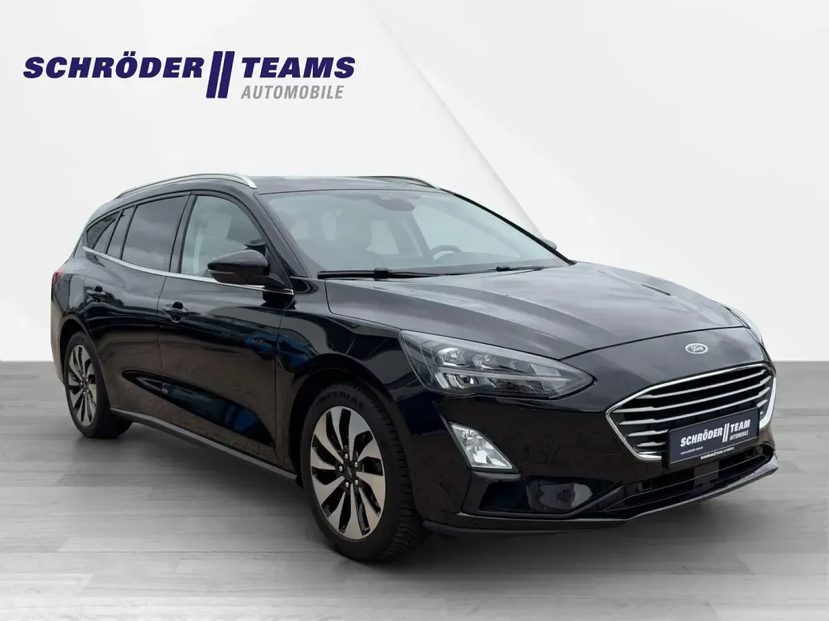 Gebraucht Ford Focus Cool & Connect 125 PS (91 kW) 2020 Schwarz Kombi