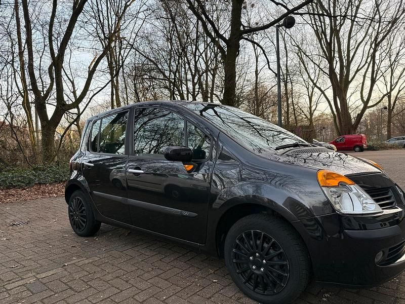 Gebraucht Renault Modus 74 PS (54 kW) 2005 Schwarz Van / Kleinbus
