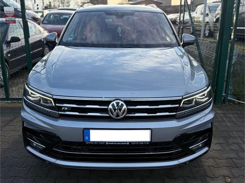Gebraucht VW Tiguan Allspace Highline 190 PS (139 kW) 2020 Silber SUV