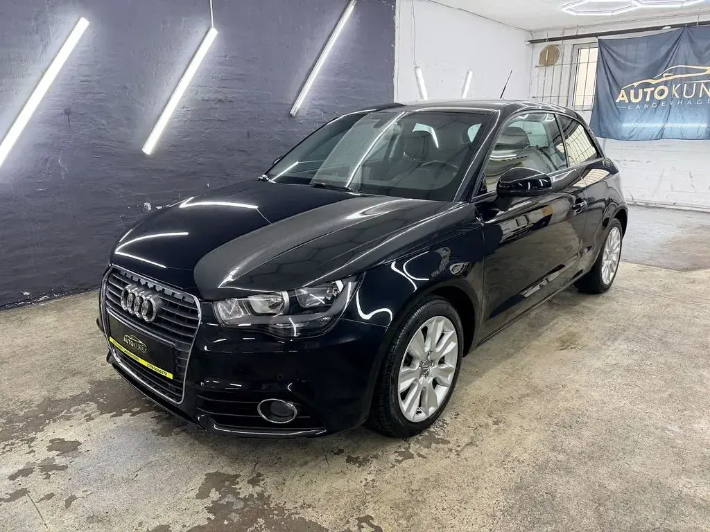 Gebraucht Audi A1 Ambition 122 PS (89 kW) 2012 Schwarz Kleinwagen