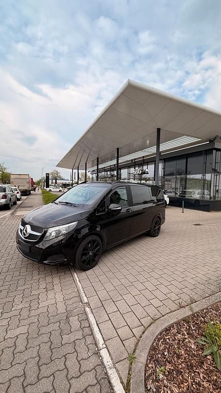 Gebraucht Mercedes V250 190 PS (139 kW) 2015 Schwarz Van / Kleinbus