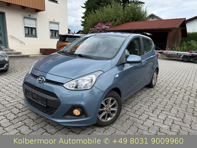 Blau Gebraucht 2016 Hyundai i10 Trend Kleinwagen | 3.990 € - Bild 1/4