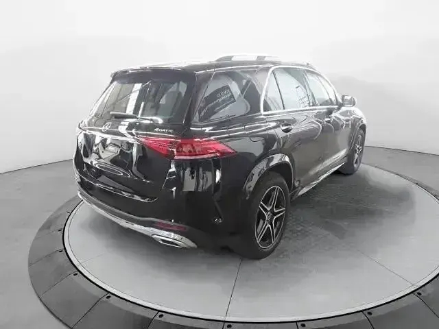 Gebraucht Mercedes GLE300 AMG 245 PS (180 kW) 2024 Schwarz SUV