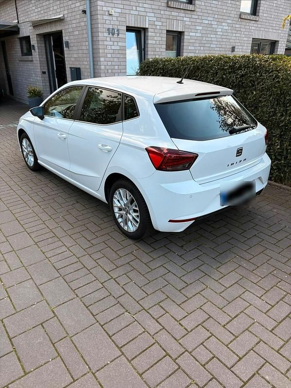 Gebraucht Seat Ibiza Style 95 PS (69 kW) 2017 Weiß Kleinwagen