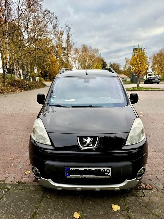 Schwarz Gebraucht 2011 Peugeot Partner Van | 6.200 € (Fairer Preis) - Bild 1/4