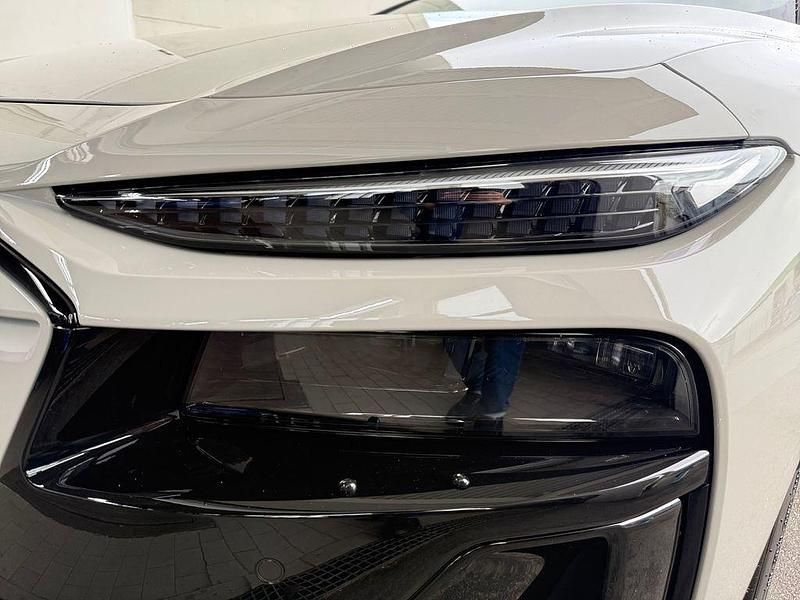 Neu Audi e-tron Sportback Performance 269 kW (367 PS) 2025 Beige SUV