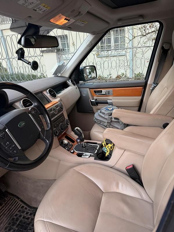 Gebraucht Land Rover Discovery 4 HSE 245 PS (180 kW) 2011 Schwarz SUV