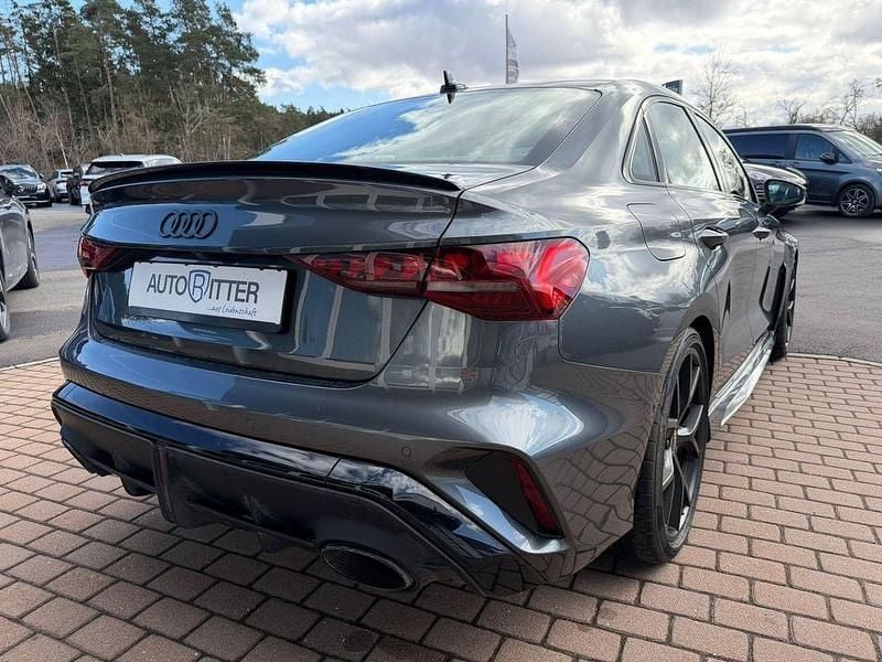 Gebraucht Audi RS3 Sport 400 PS (294 kW) 2025 Grau Limousine