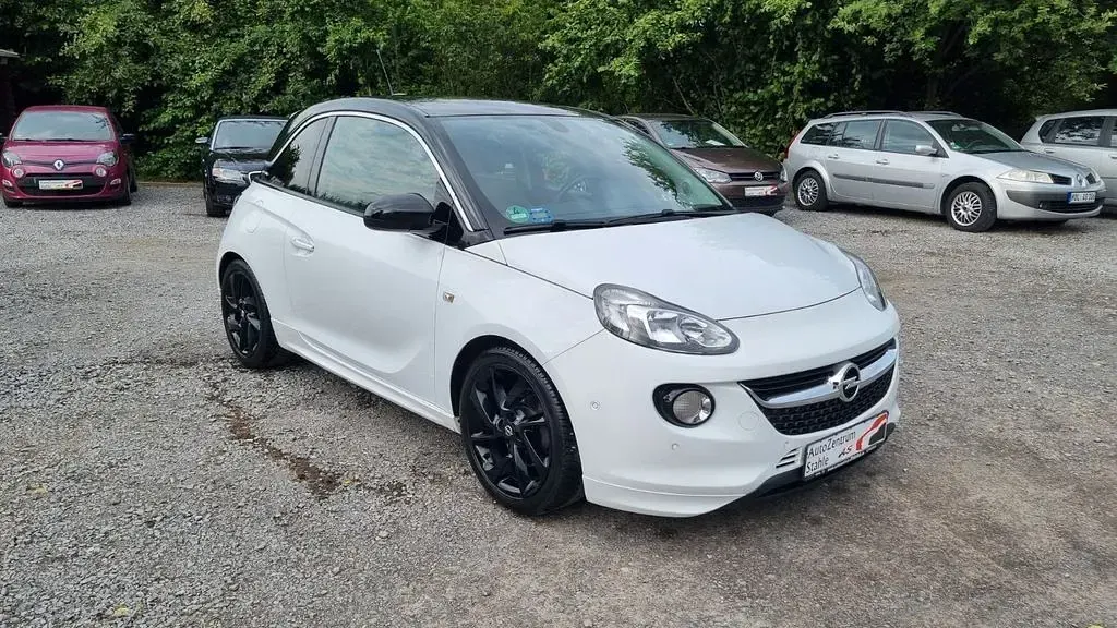Gebraucht Opel Adam Unlimited 116 PS (85 kW) 2017 Schneeweiss/olympic/summit whi Kleinwagen