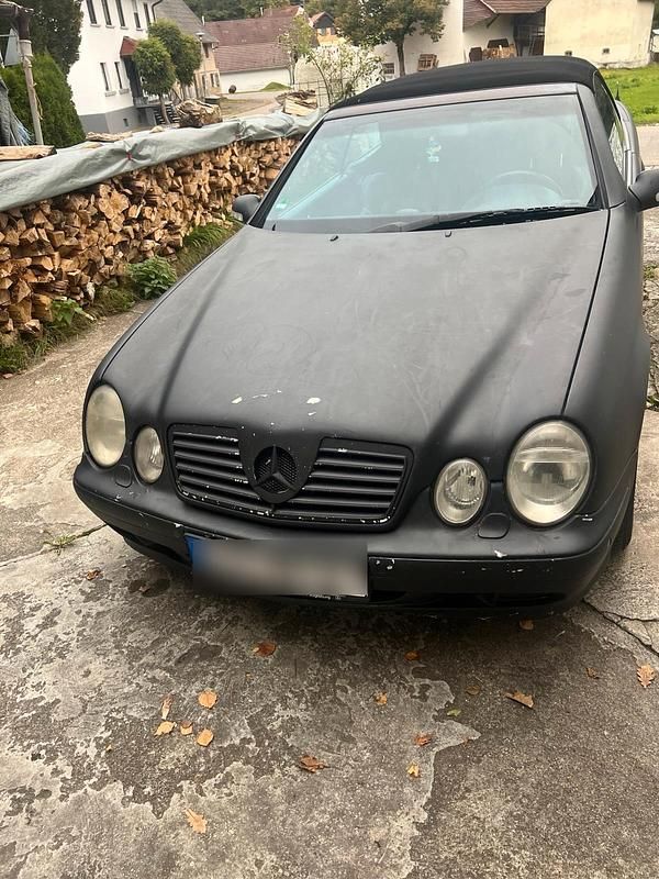 Schwarz Gebraucht 2000 Mercedes CLK320 Cabrio | 2.800 € (Superpreis) - Bild 1/4