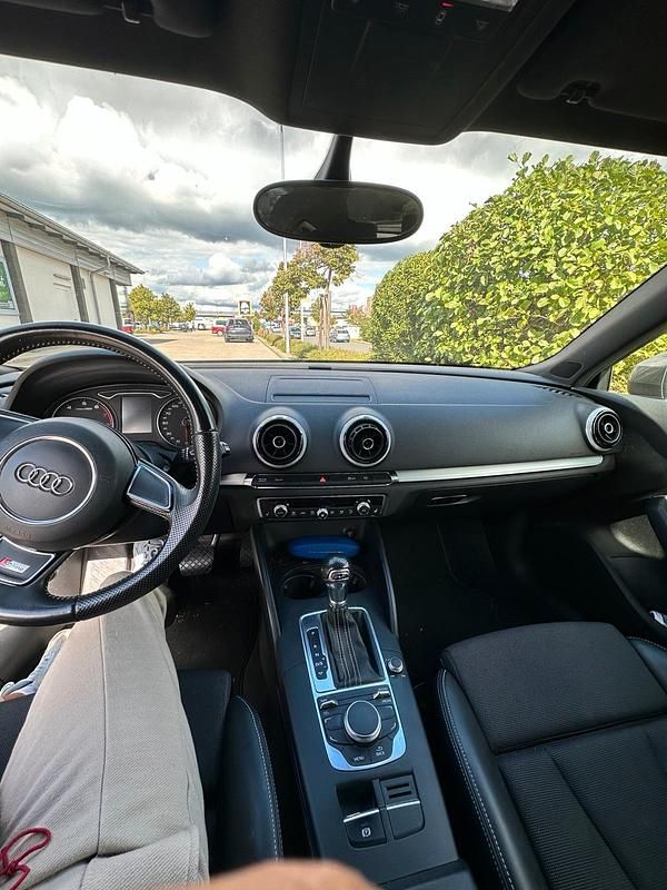 Gebraucht Audi A3 180 PS (132 kW) 2011 Grau Kleinwagen