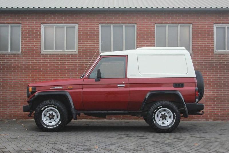 Gebraucht Toyota Land Cruiser 131 PS (96 kW) 1999 Rot SUV