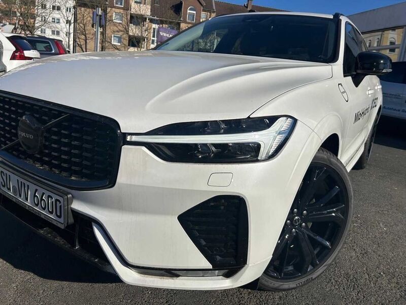 Gebraucht Volvo XC60 Plus 197 PS (144 kW) 2024 Weiß SUV