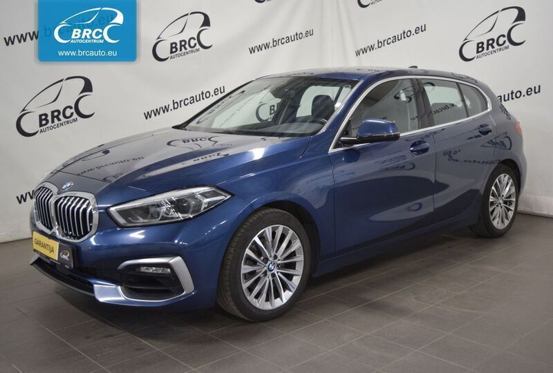 Blau Gebraucht 2021 BMW 116 Luxury Line Kleinwagen | 18.501 € (Guter Preis) - Bild 1/4