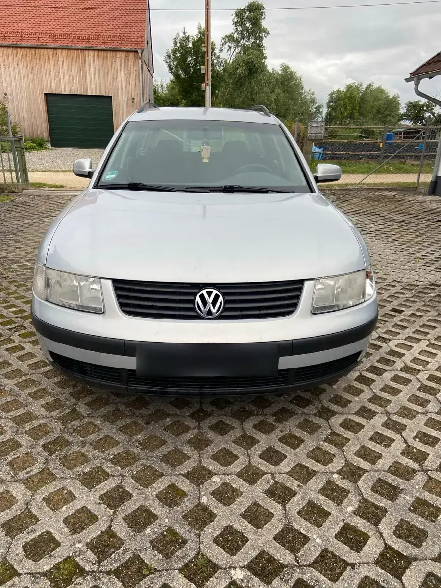 Gebraucht VW Passat 101 PS (74 kW) 1998 Kombi