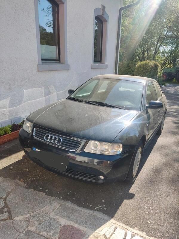 Schwarz Gebraucht 2003 Audi A3 Kleinwagen | 880 € (Superpreis) - Bild 1/4