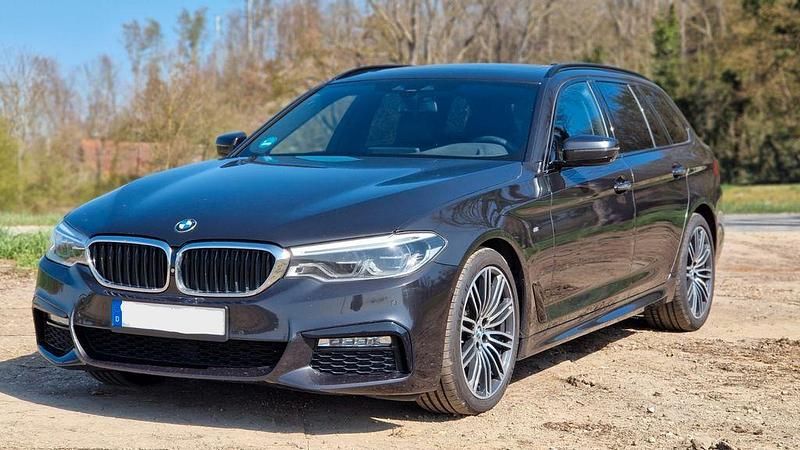 Schwarz Gebraucht 2017 BMW 530 M Sport Kombi | 19.900 € (Etwas zu teuer) - Bild 1/4