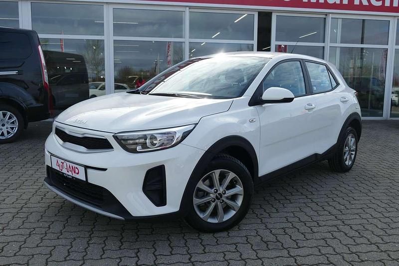 Gebraucht Kia Stonic Edition 7 84 PS (61 kW) 2022 Weiß SUV