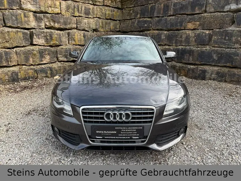 Używany Audi A4 S-Line 160 KM (117 kW) 2009 Szary Sedan/Limuzyna
