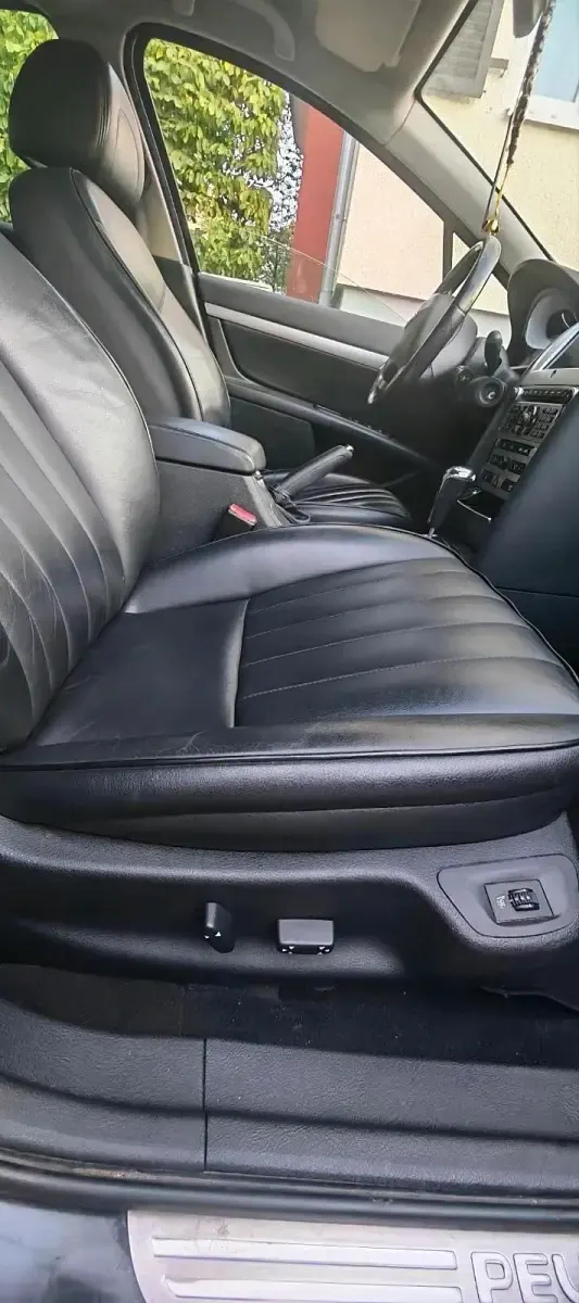 Gebraucht Peugeot 407 163 PS (119 kW) 2009 Schwarz Limousine