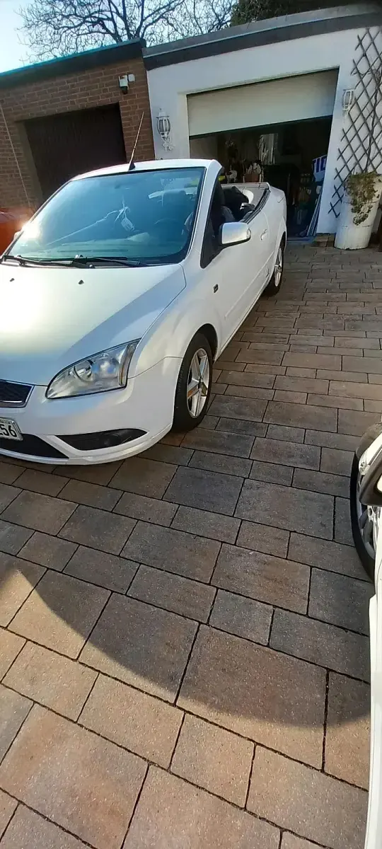 Gebraucht Ford Focus Cabriolet 101 PS (74 kW) 2007 Schwarz Cabrio
